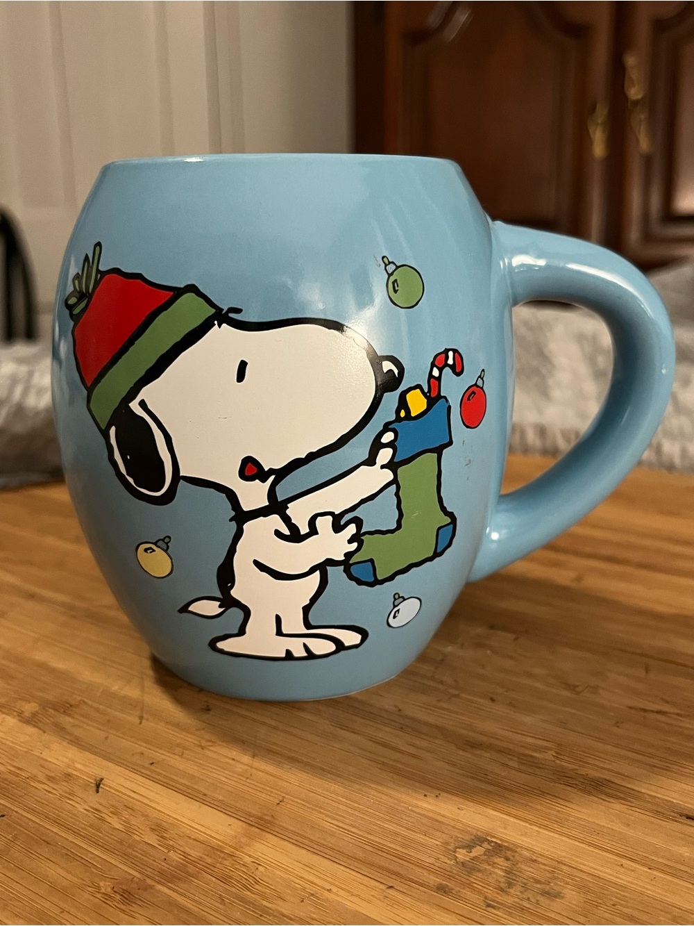 Peanuts Snoopy Woodstock Holiday Christmas Oversized Mug 2022 Bioworld